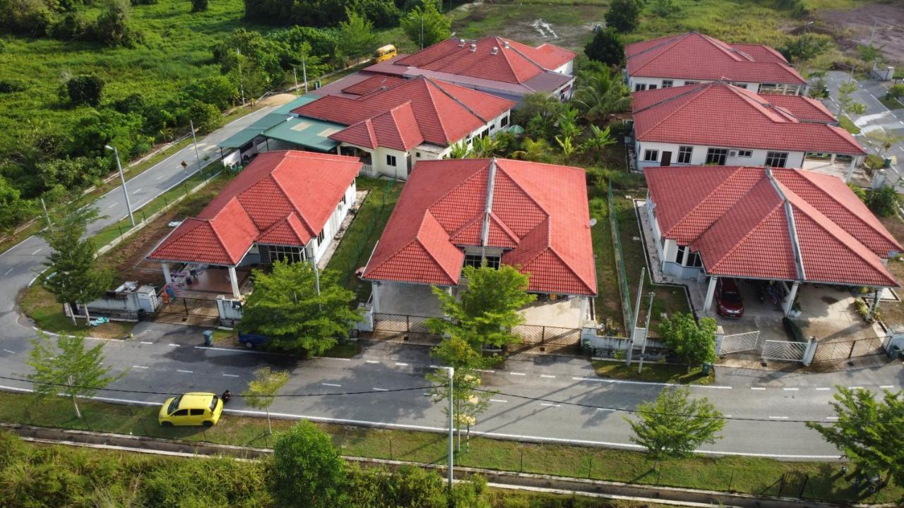 Patin Guest House @Desa Telok Ira, Temerloh Pahang Kampong Paya Kerinau Exterior photo
